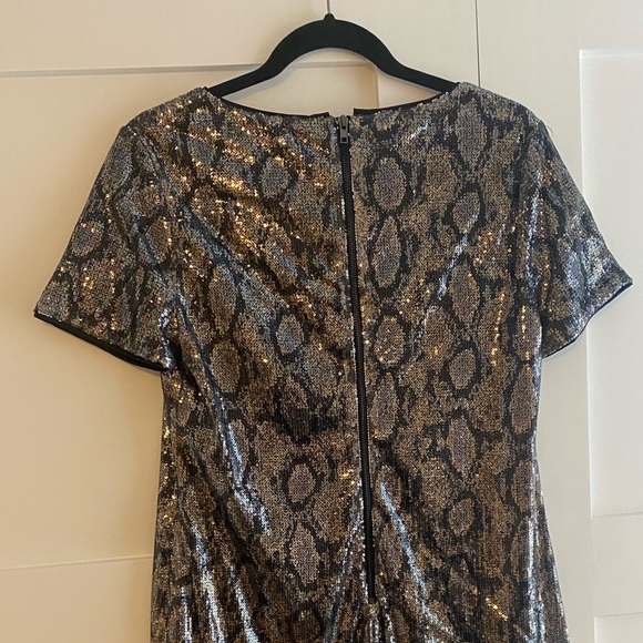 Pink Martini short sleeved sequin python print mini dress size S - Picture 4 of 4